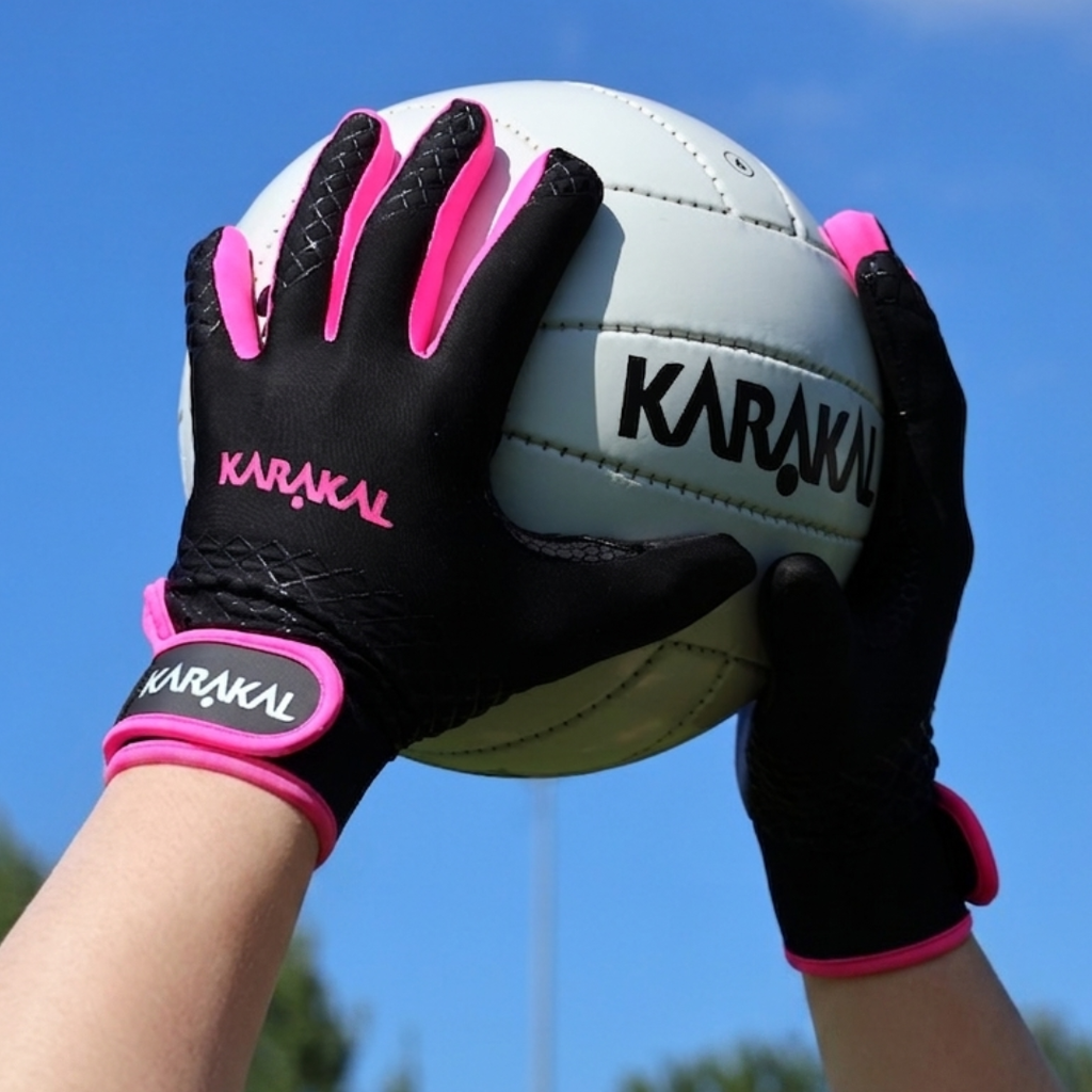 Karakal Web Gaelic Glove Black Pink