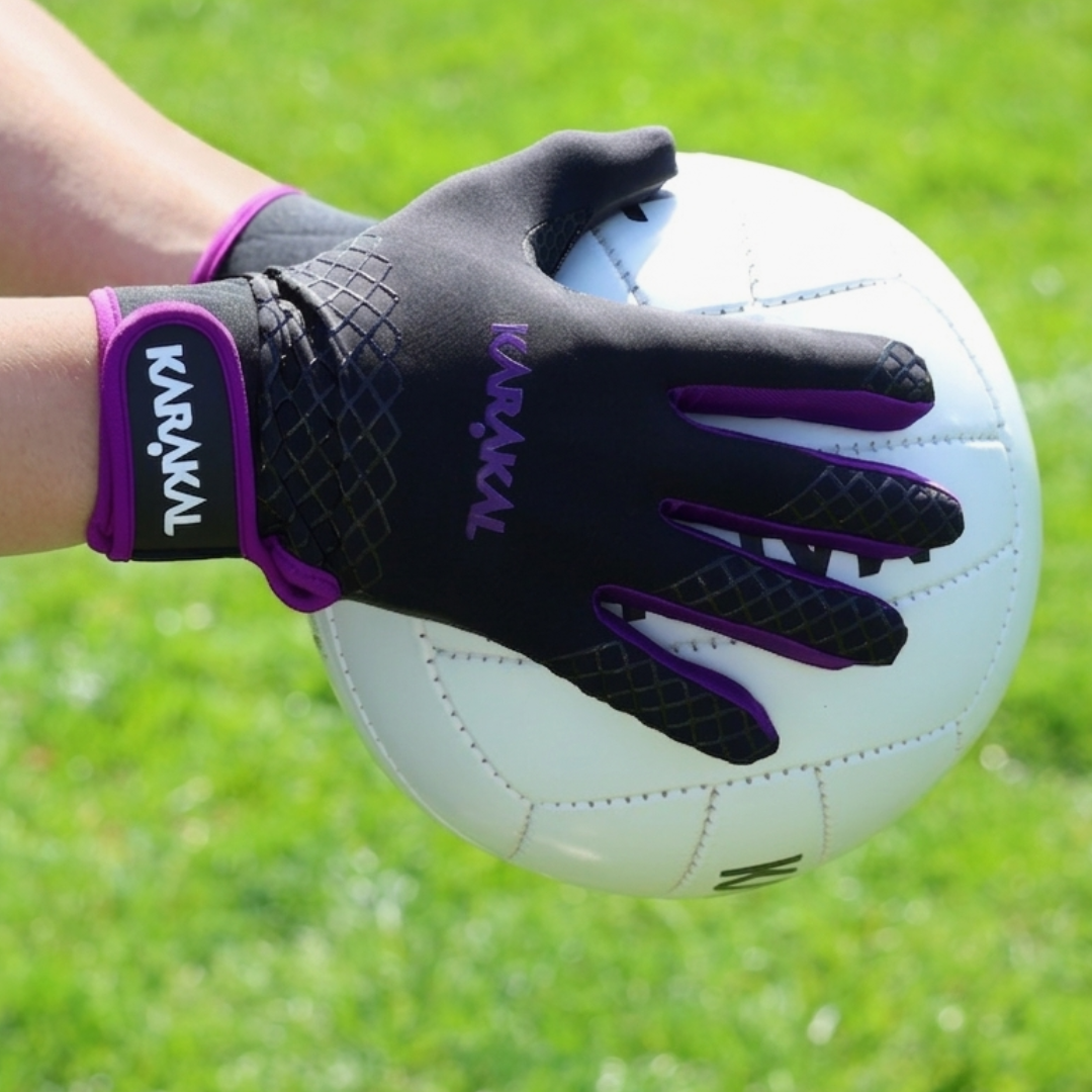 Karakal Web Gaelic Glove Black Purple