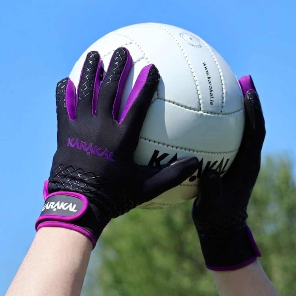Karakal Web Gaelic Glove Black Purple